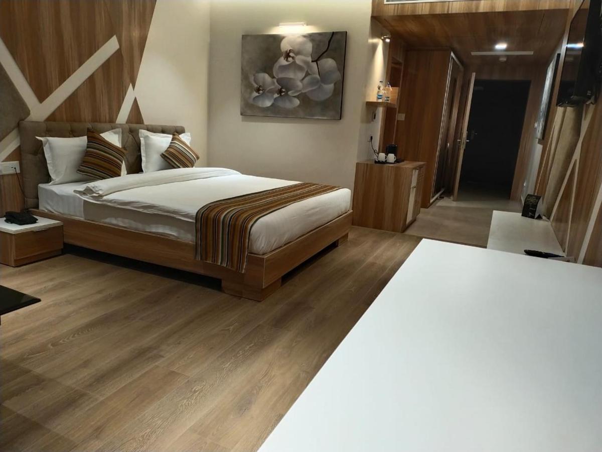 Jw Cruise Hotel Ajmer Luaran gambar