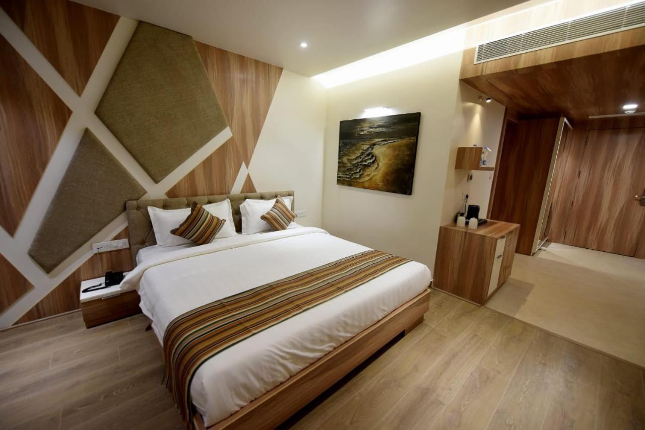 Jw Cruise Hotel Ajmer Luaran gambar
